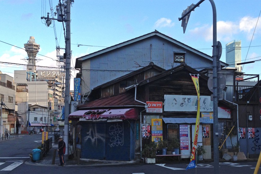 Jan 17, 2015 at 16:18, Osaka 新今宮　iPhone5